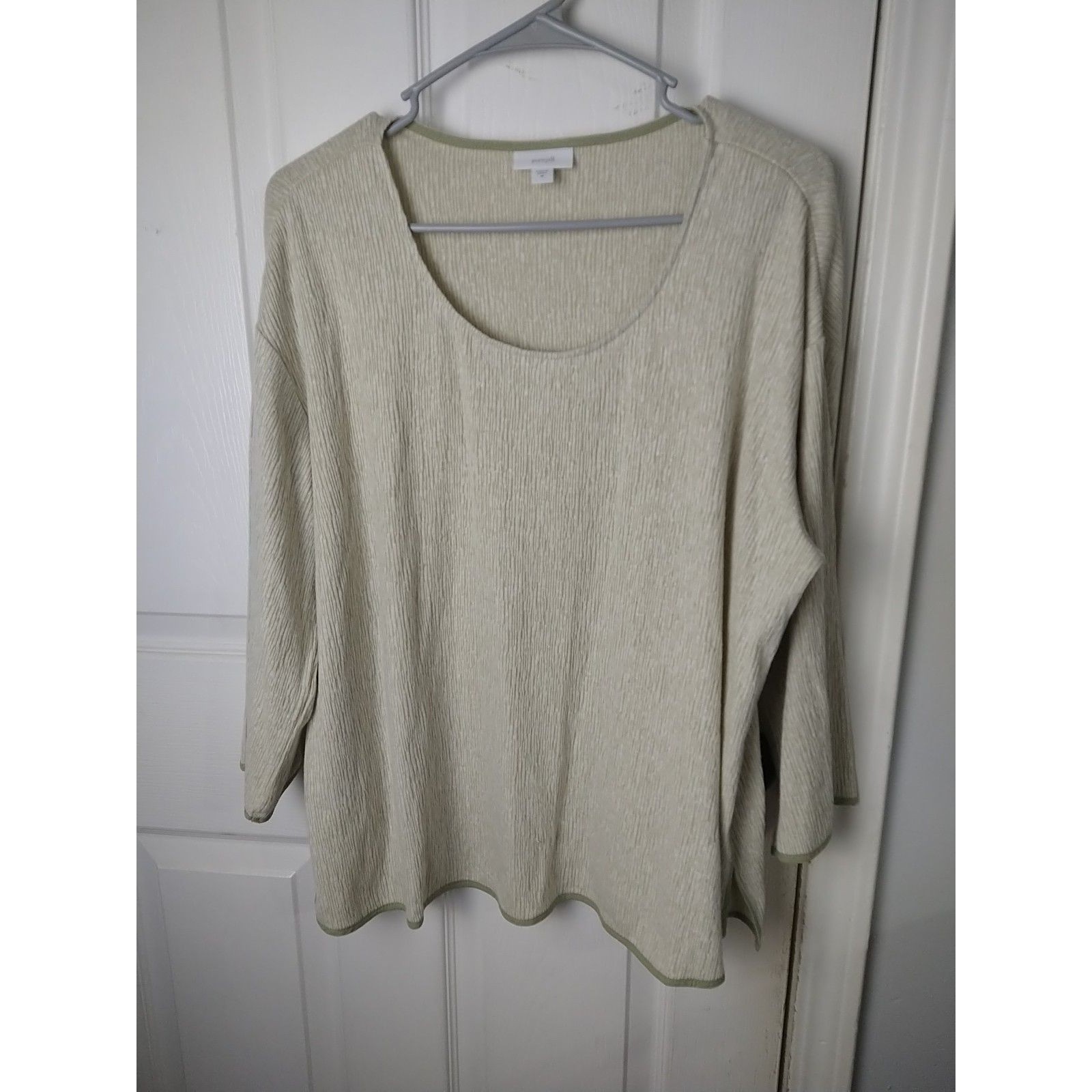 Pure Jill Woman M Light Sage Green Knit Texted Linen Blend Blouse